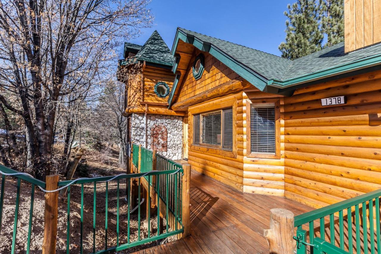 Вилла Tres Bien Ensemble Биг Бэар Лейк Номер фото